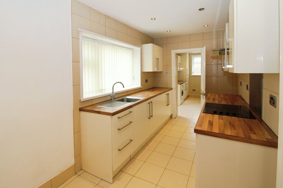 Kitchen / Breakfast Room
