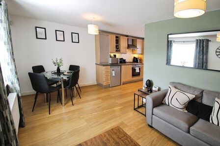 1 bedroom  Flat for sale