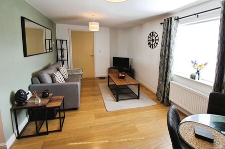 1 bedroom  Flat for sale