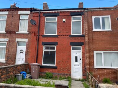 3 bedroom Mid Terrace House to rent
