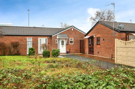 2 bedroom Semi Detached Bungalow for sale