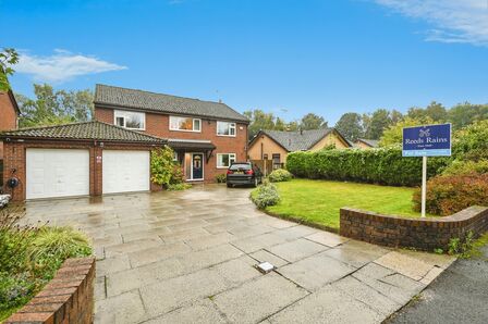 Siding Lane, 4 bedroom Detached House for sale, £695,000