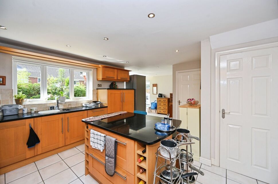 Kitchen / Diner