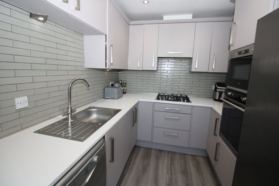 Kitchen / Breakfast Room