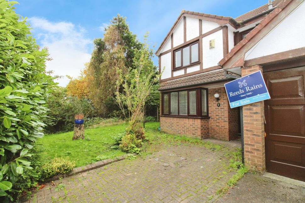 Main image of 4 bedroom Detached House for sale, Selby Close, St. Helens, WA10