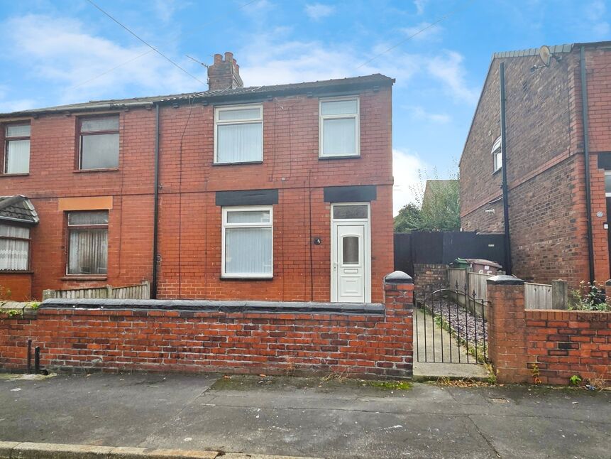 Main image of 3 bedroom Semi Detached House to rent, Gladstone Street, St. Helens, Merseyside, WA10