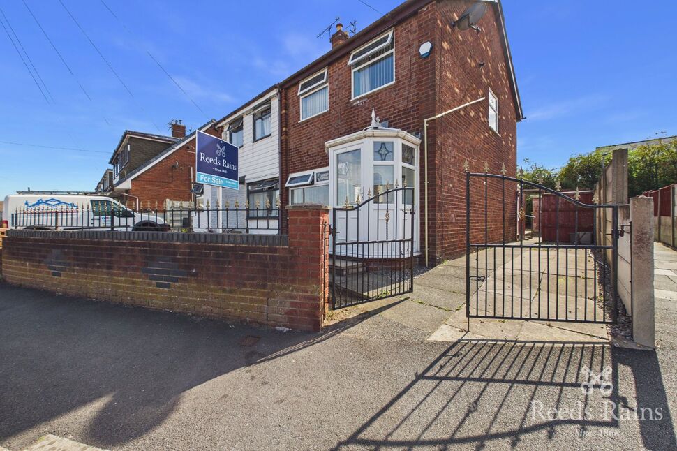 Main image of 3 bedroom Semi Detached House for sale, Appledore Grove, Sutton Leach, Merseyside, WA9