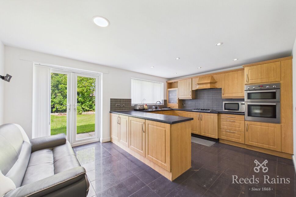 Kitchen / Diner