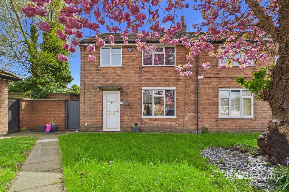 Main image of 3 bedroom Semi Detached House for sale, Brookhouse Grove, Eccleston, Merseyside, WA10