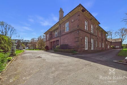 Prestbury Drive, 2 bedroom Flat for sale, &pound;210,000