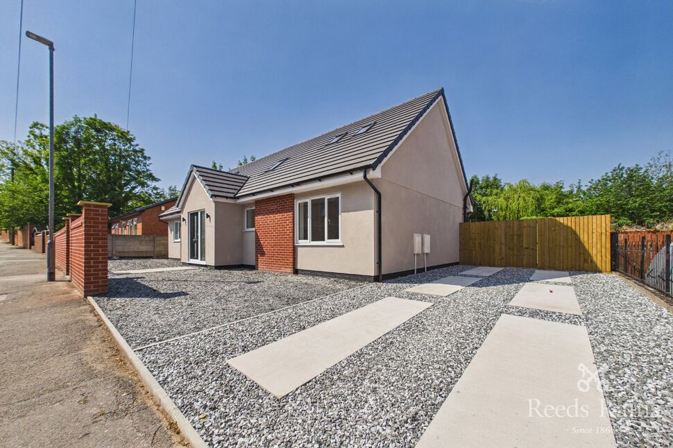 Main image of 4 bedroom Detached House for sale, Scholes Lane, St. Helens, Merseyside, WA9