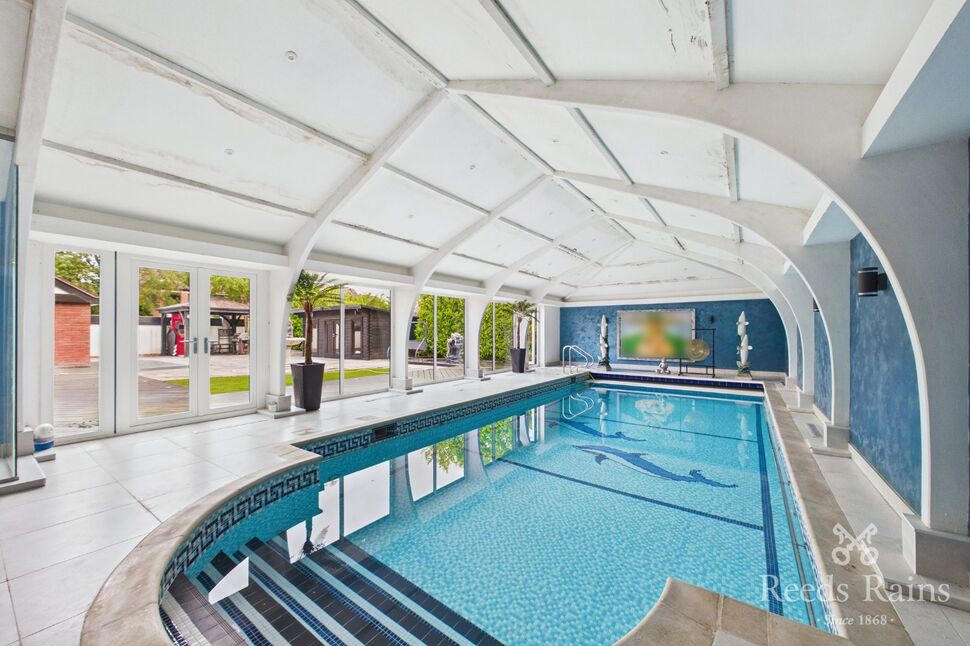 Swimming Pool Room