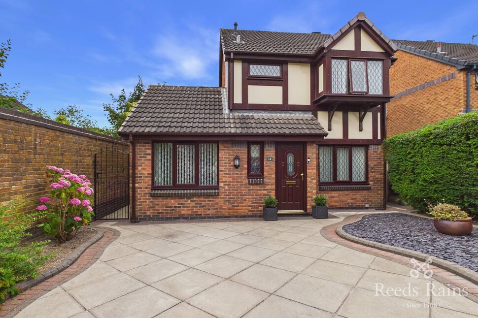 Main image of 3 bedroom Detached House for sale, Rochester Gardens, St. Helens, Merseyside, WA10