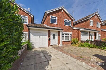 3 bedroom Link Detached House for sale