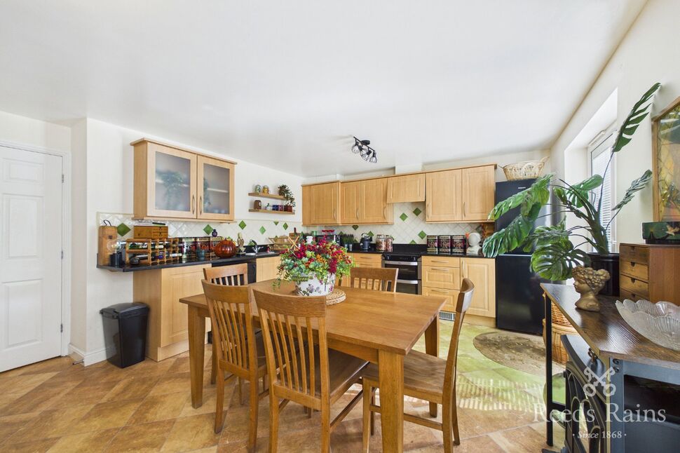 Kitchen / Diner / Family Room