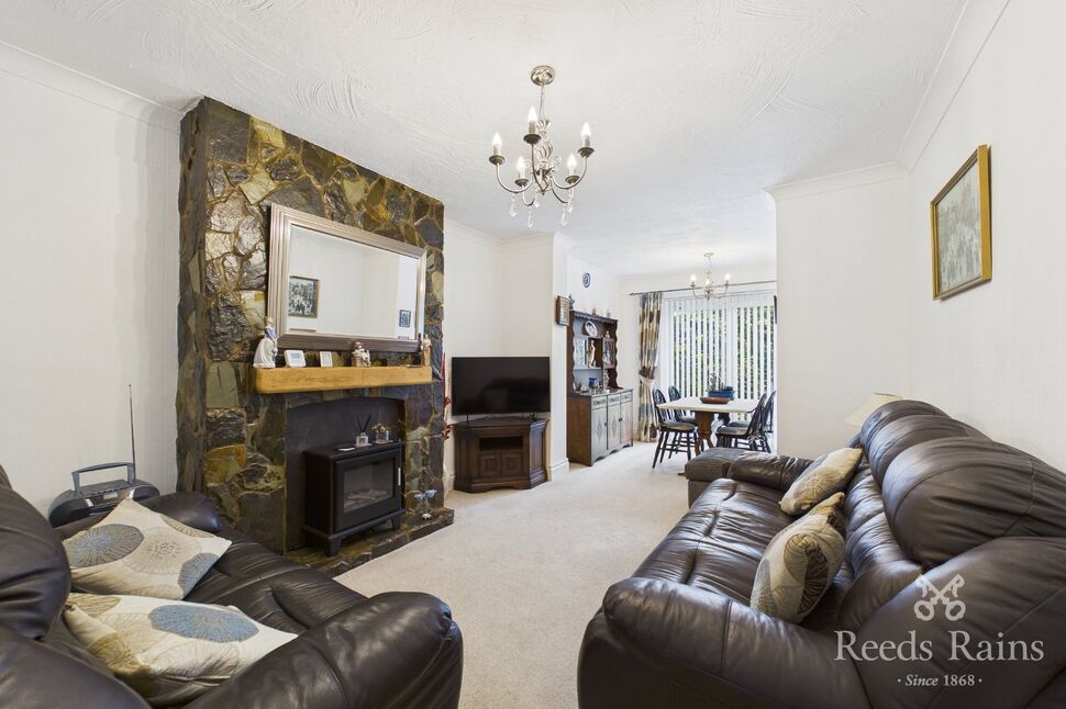 Sitting / Dining Room