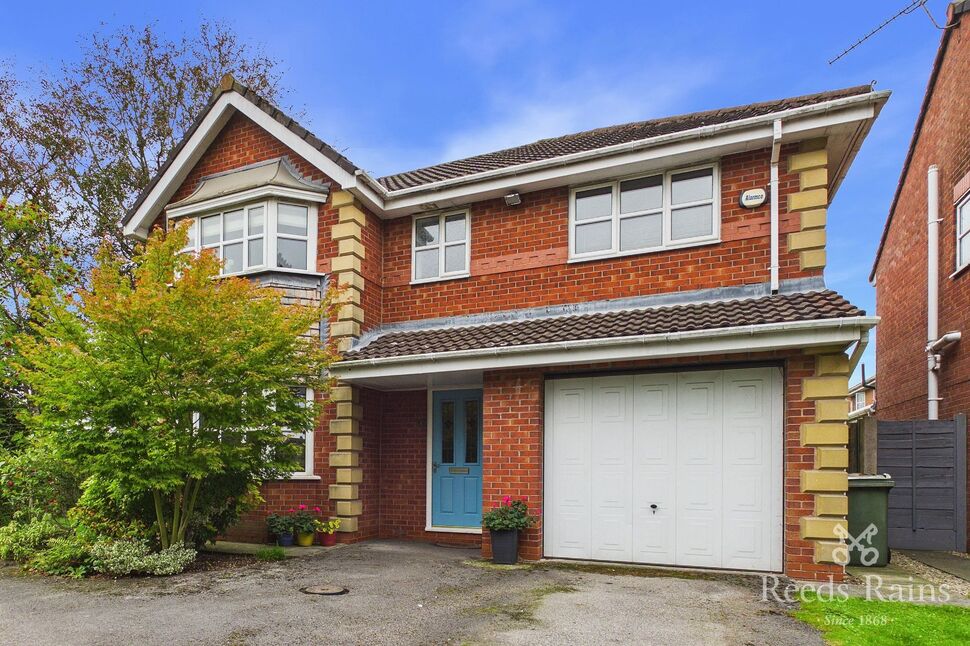 Main image of 4 bedroom Detached House for sale, The Beeches, Sutton Leach, Merseyside, WA9