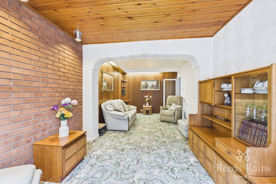 Sitting / Dining Room