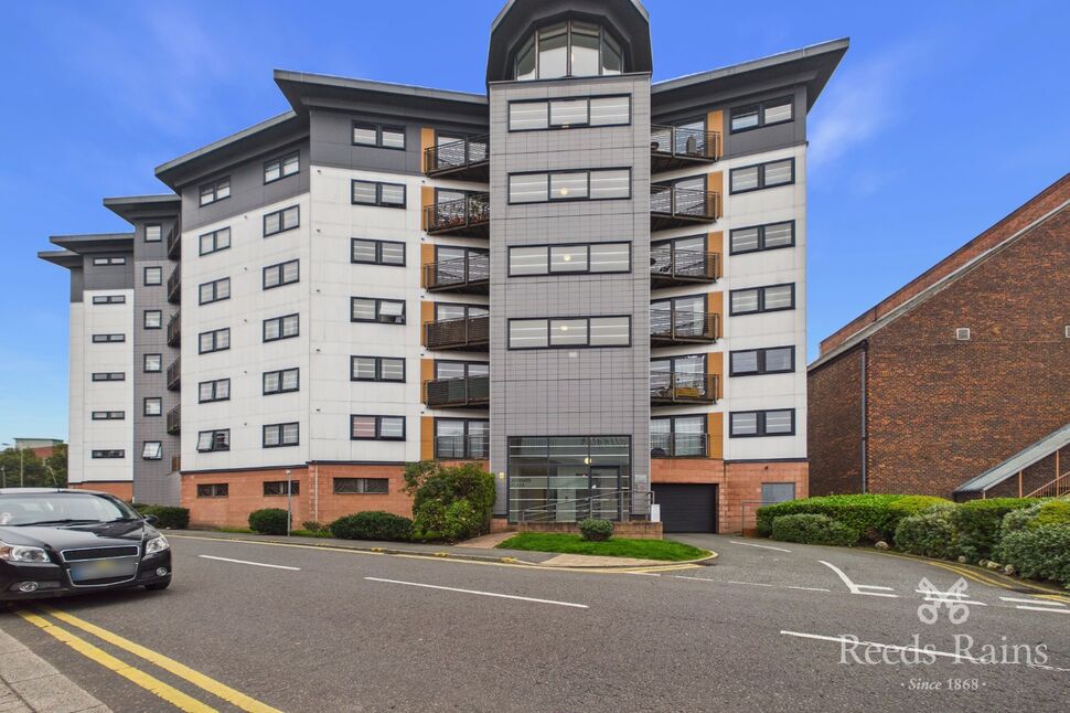 Main image of 2 bedroom Flat for sale, Hall Street, St. Helens, Merseyside, WA10