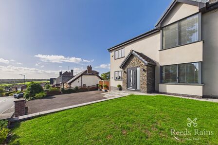 Moss Bank Road, 4 bedroom Semi Detached House for sale, &pound;500,000
