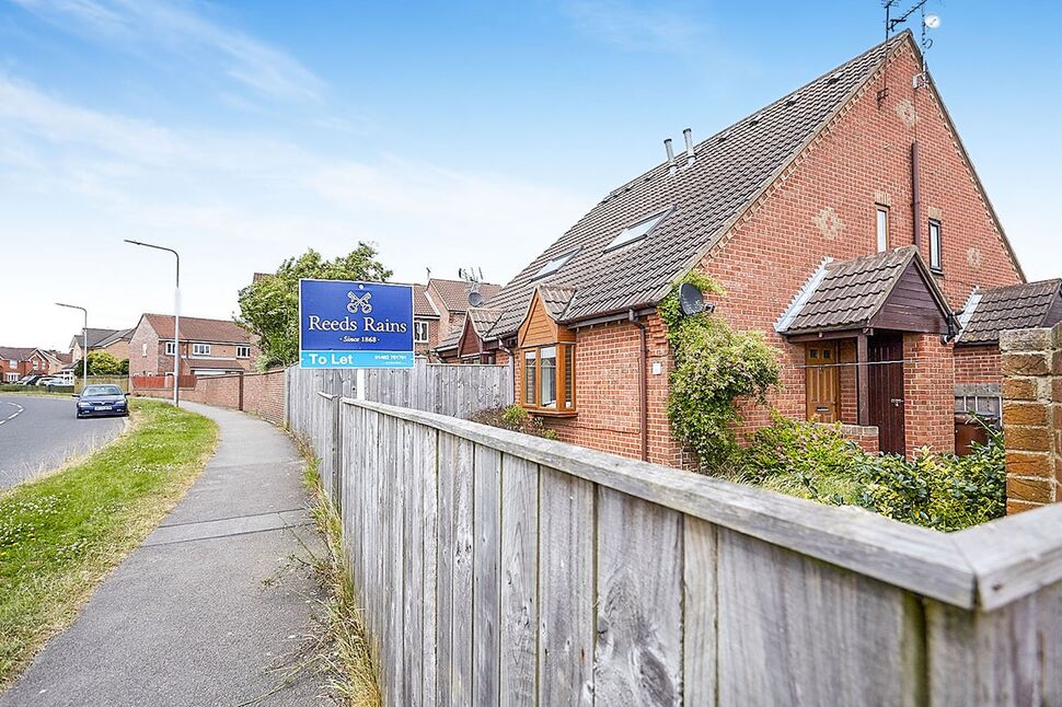 Main image of 1 bedroom House to rent, Emberton Park, Kingswood, Hull, HU7