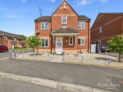 3 bedroom Detached House for sale