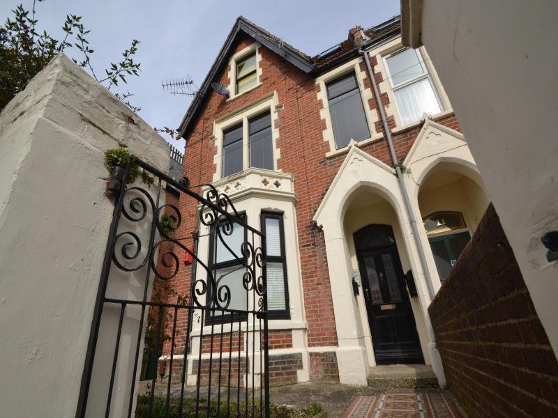 Main image of 2 bedroom  Flat to rent, First Floor Flat 9 St. Ursula Grove, Southsea, Hampshire, PO5