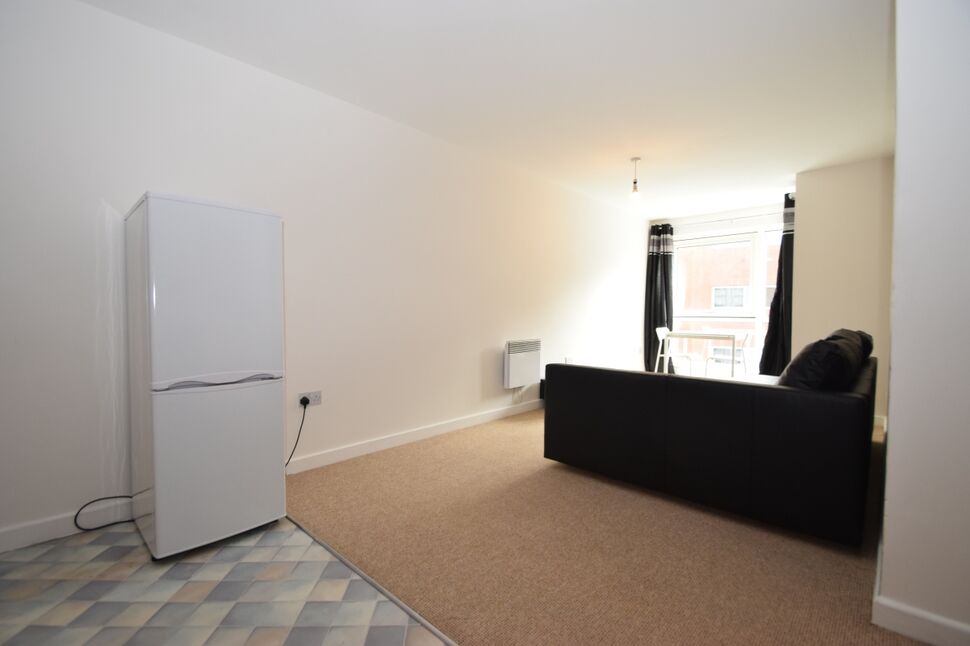 Lounge / Kitchenette