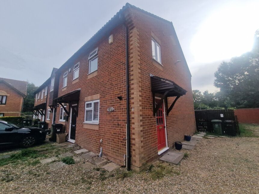 Main image of 2 bedroom House to rent, Sutton Close, Portsmouth, PO3