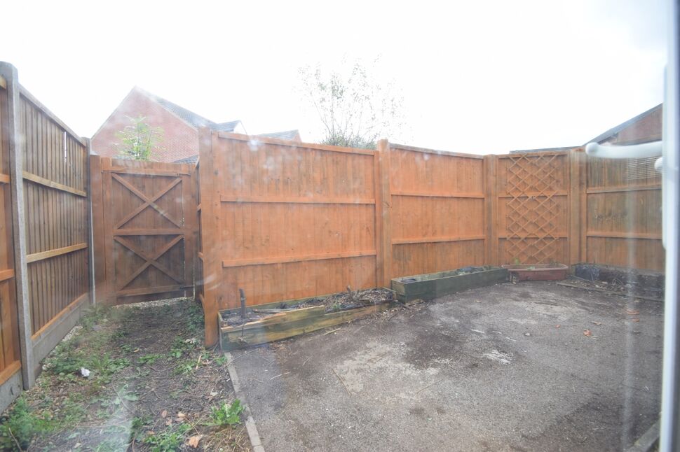 Main image of 1 bedroom Semi Detached House to rent, Holcot Lane, Anchorage Park, Hampshire, PO3