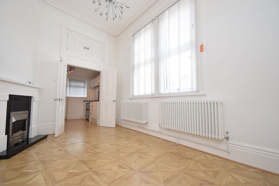 Main image of 2 bedroom House to rent, Hamilton Road, Southsea, Hampshire, PO5