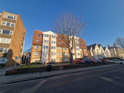 Victoria Road North, 1 bedroom  Flat for sale, £59,995