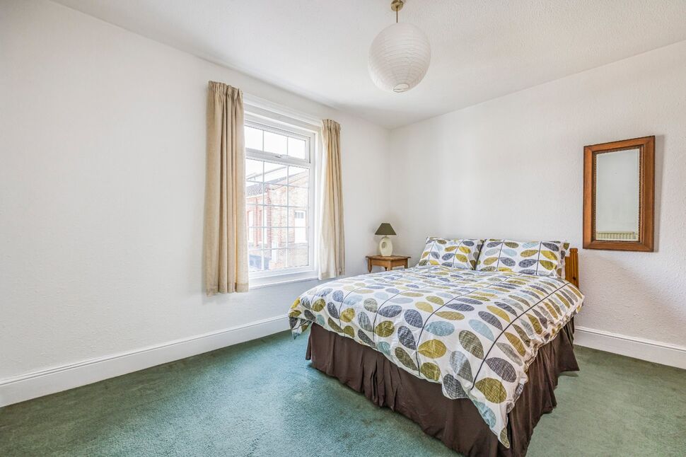 2 bedroom Detached House for sale, Ward Road, Southsea, PO4 £340,000