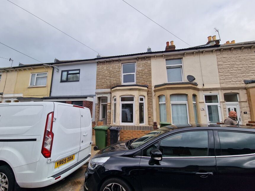 Main image of 3 bedroom Mid Terrace House to rent, Walden Road, Portsmouth, Hampshire, PO2