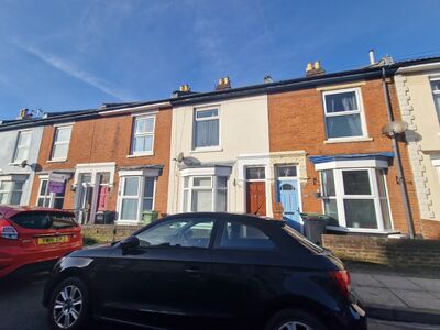 Sutherland Road, 2 bedroom Mid Terrace House for sale, £240,000
