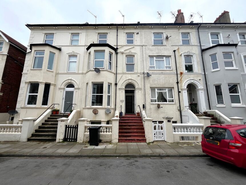 Main image of 1 bedroom Mid Terrace Flat to rent, Waverley Grove, Southsea, Hampshire, PO4