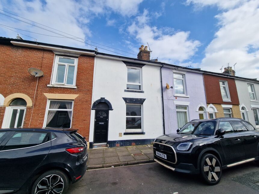 2 bedroom Mid Terrace House for sale, Stansted Road, Southsea, PO5 £