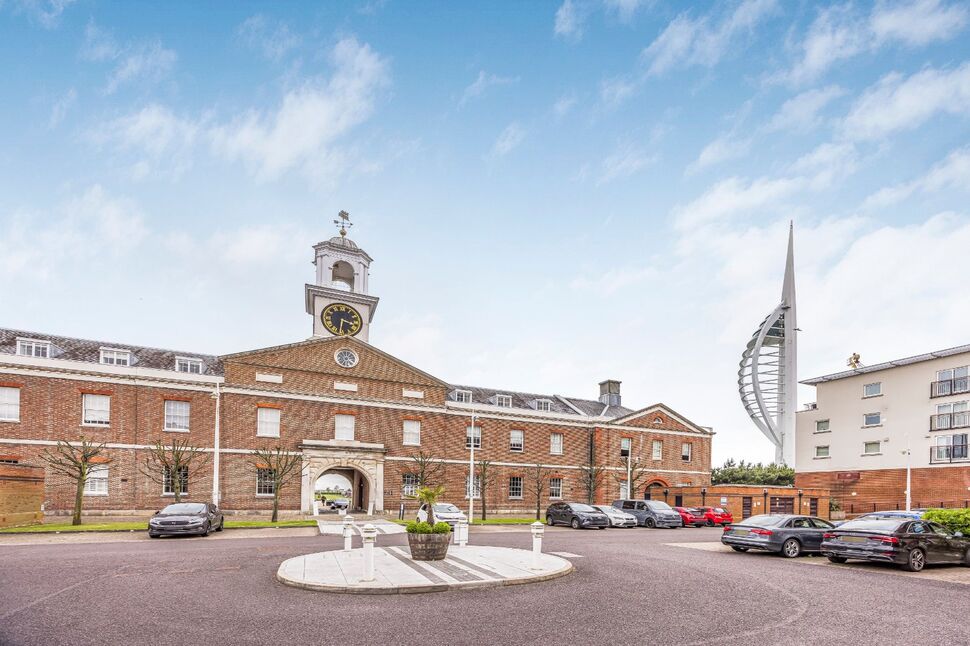 Main image of 2 bedroom Flat to rent, Gunwharf Quays, Portsmouth, Hampshire, PO1