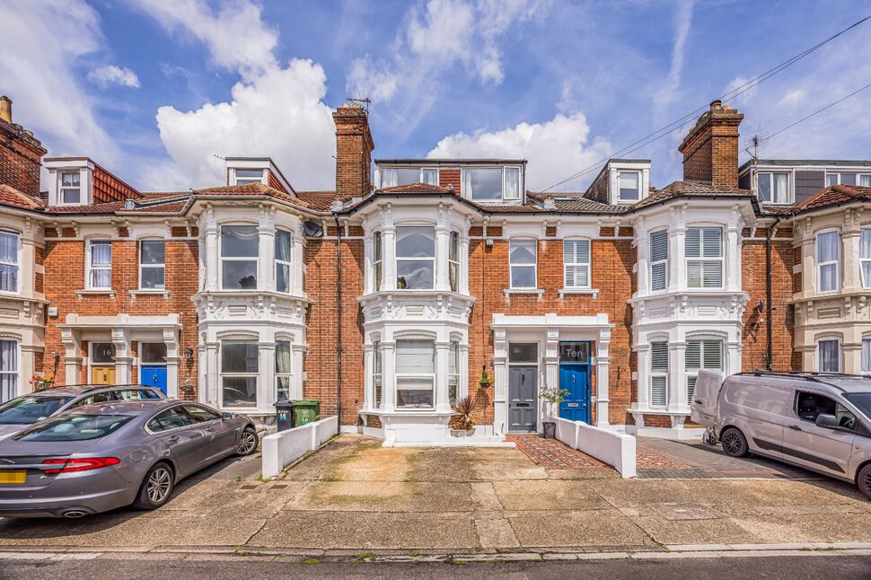 Main image of 5 bedroom Mid Terrace House for sale, St. Ronans Avenue, Southsea, Hampshire, PO4