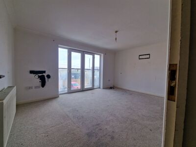 2 bedroom  Flat for sale