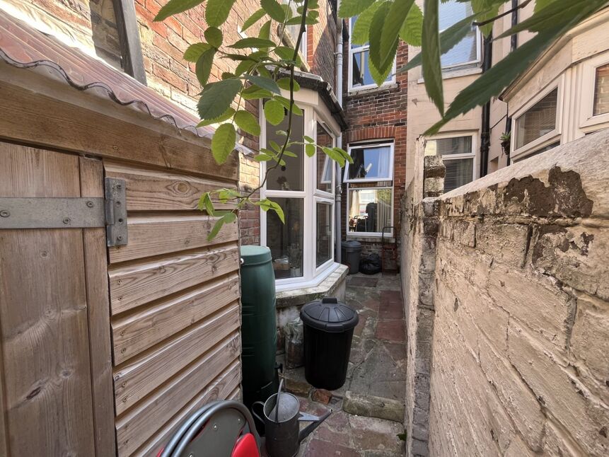 Image 10