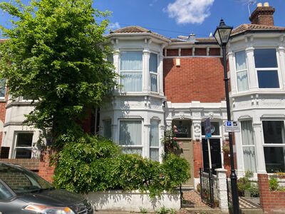 3 bedroom End Terrace House for sale