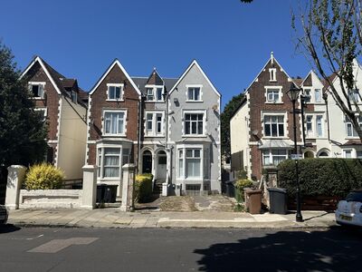 1 bedroom  Flat for sale