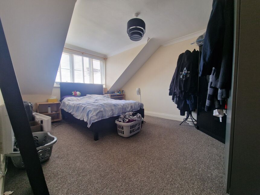 Main image of 3 bedroom Flat to rent, Guildford Road, Portsmouth, Hampshire, PO1