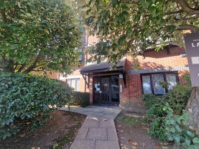 Rowan Court, 2 bedroom  Flat for sale, £175,000