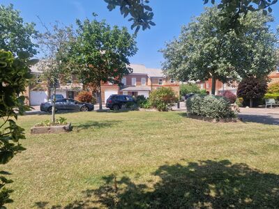2 bedroom End Terrace House for sale