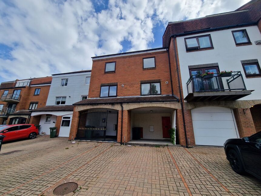 Main image of 4 bedroom Mid Terrace House for sale, Ferry Road, Southsea, Hampshire, PO4