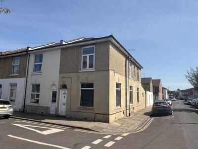 4 bedroom End Terrace House for sale
