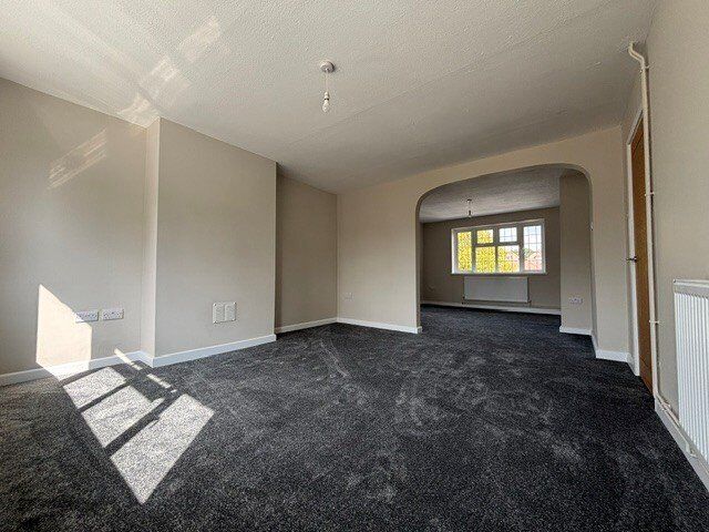 Main image of 3 bedroom Flat to rent, Anjou Crescent, Fareham, Hampshire, PO15