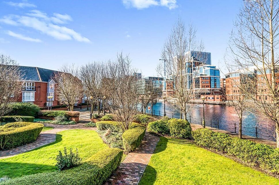 Main image of 2 bedroom Flat to rent, Labrador Quay, Salford, M50